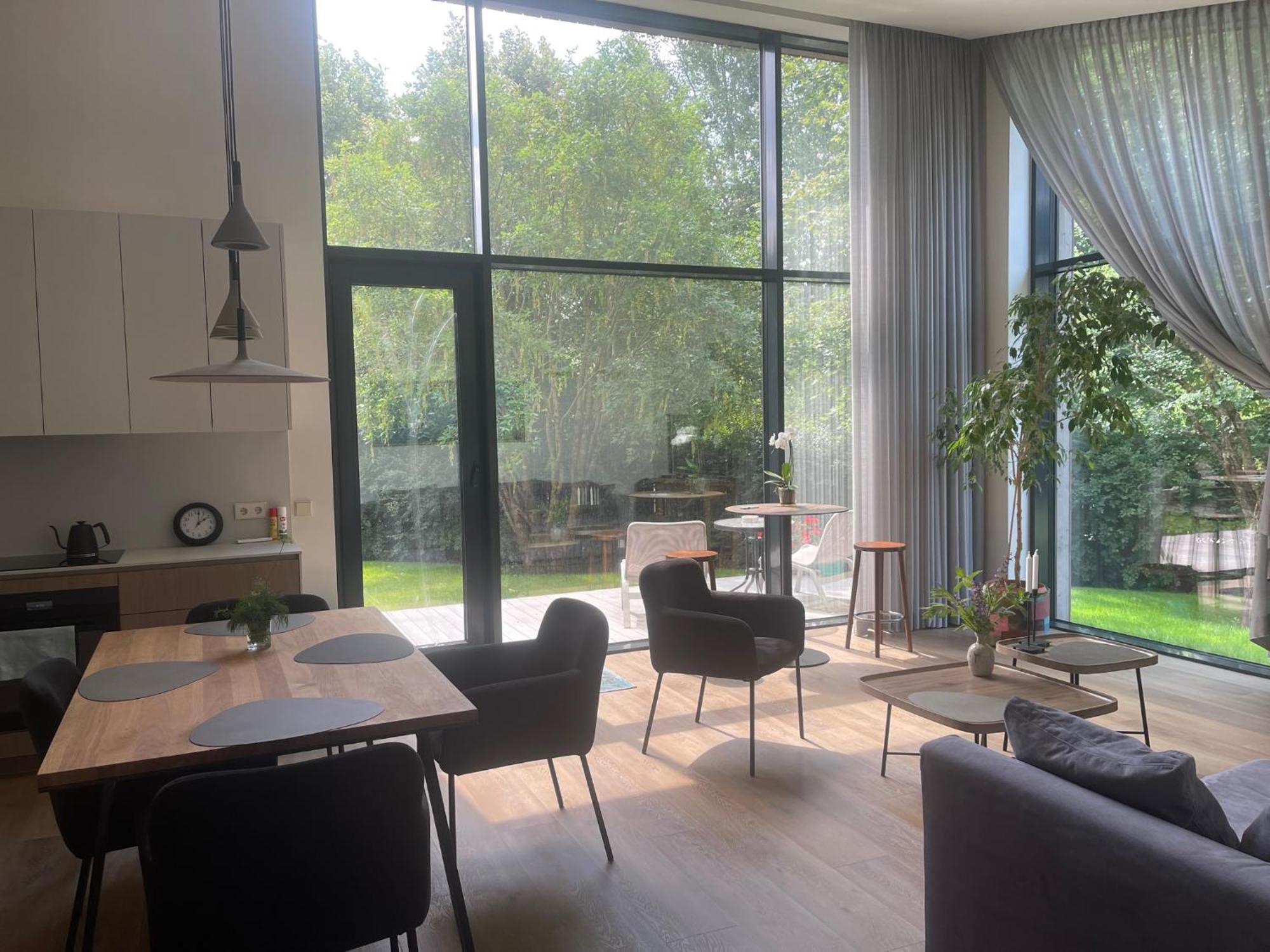 شقة Pine House Zujunai المظهر الخارجي الصورة